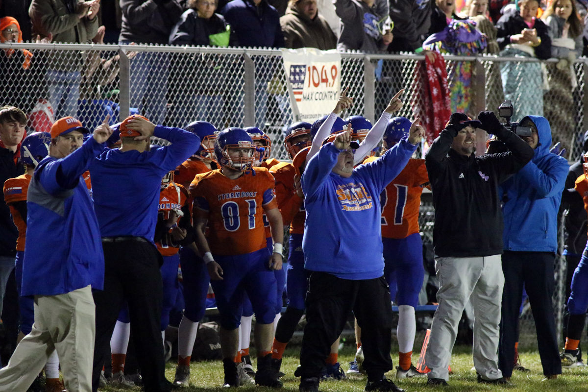 Osceola High Plains FB vs Cross County (51).JPG